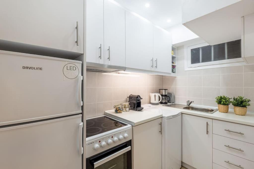 Glyfada Center Sea View Apt Appartement Athene Buitenkant foto