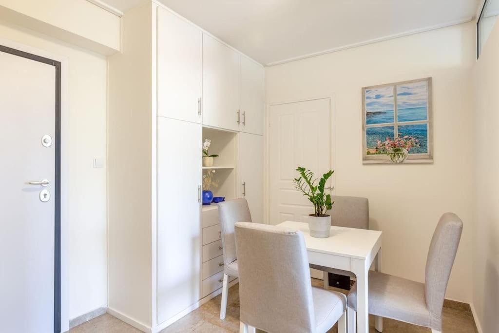 Glyfada Center Sea View Apt Appartement Athene Buitenkant foto